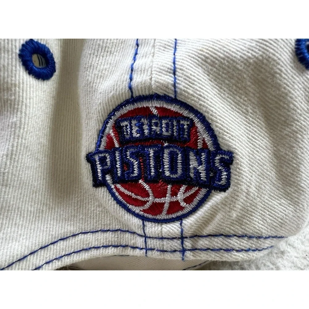 adidas detroit pistons